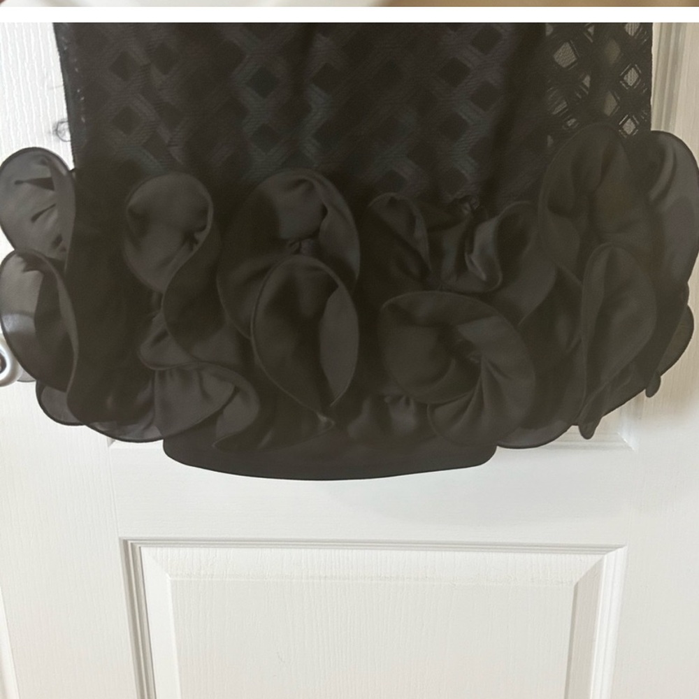 Jessica Simpson Black Mini ruffled Dress in a SZ 10 cap sleeves eyelet lined NEW - Picture 7 of 11